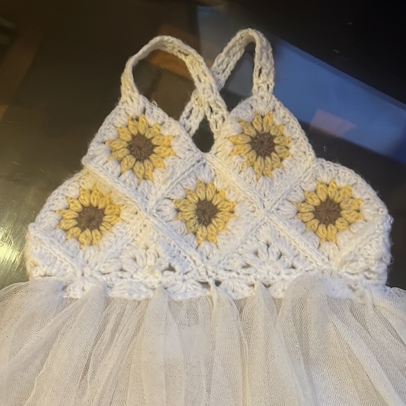 ELLY & EMMY DRESS - Picture 2 of 5